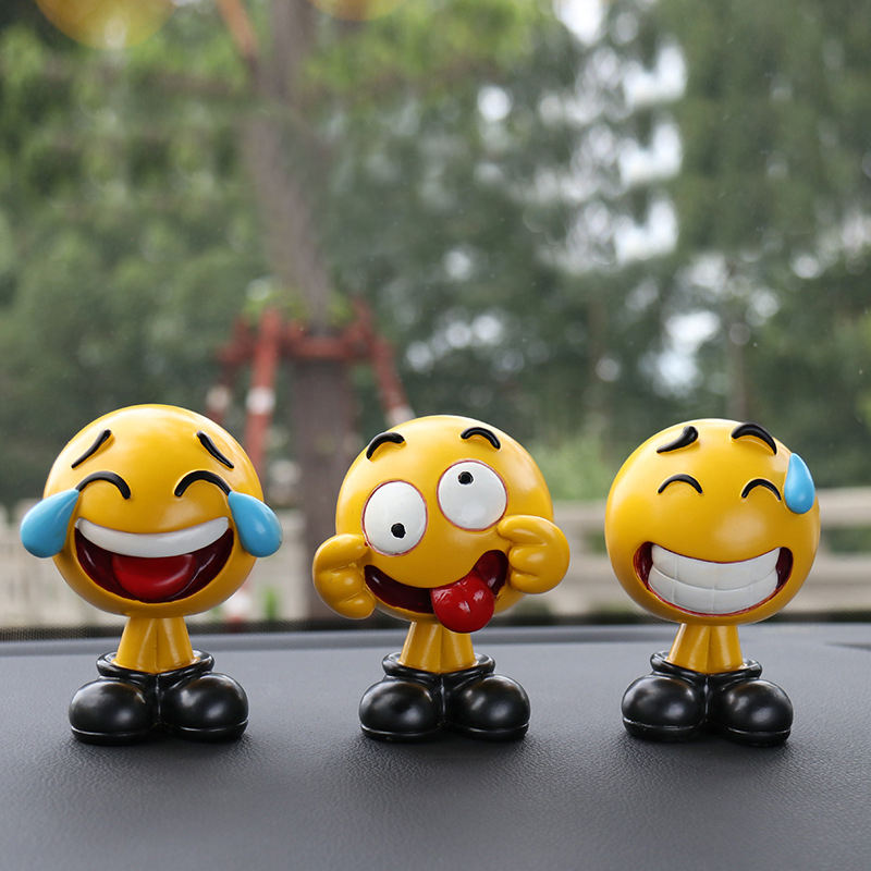 Custom Resin Decorative Dashboard Bobblehead emoji Toy